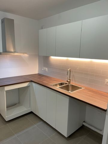 Location Appartement 2 pièces 49m² CRETEIL 94000 - Photo 5