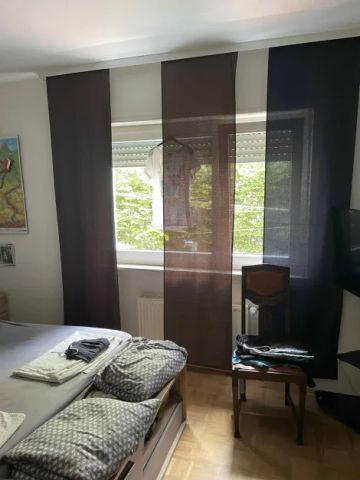 Attraktive 3,5 Zimmer-Wohnung mit eigenem Garten, Kellerraum und Garage in ruhiger Lage - Foto 2