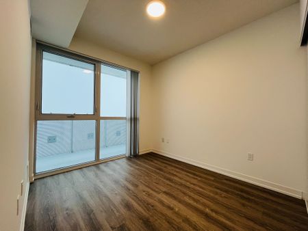 For Lease - 8 Interchange Way Unit# 4705, Vaughan, Ontario - Photo 3