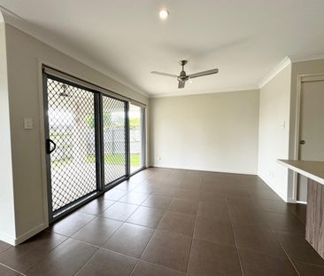 Spacious 3 bedroom + Media family home in sought after location - Photo 5