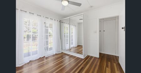 Updated, affordable 2 bedroom home in Clontarf. - Photo 2