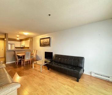 Richmond Furnished One Bedroom condo for rent - Photo 2