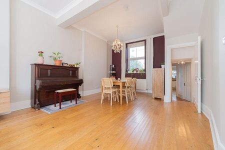 3 bedroom apartment to rent - Photo 3