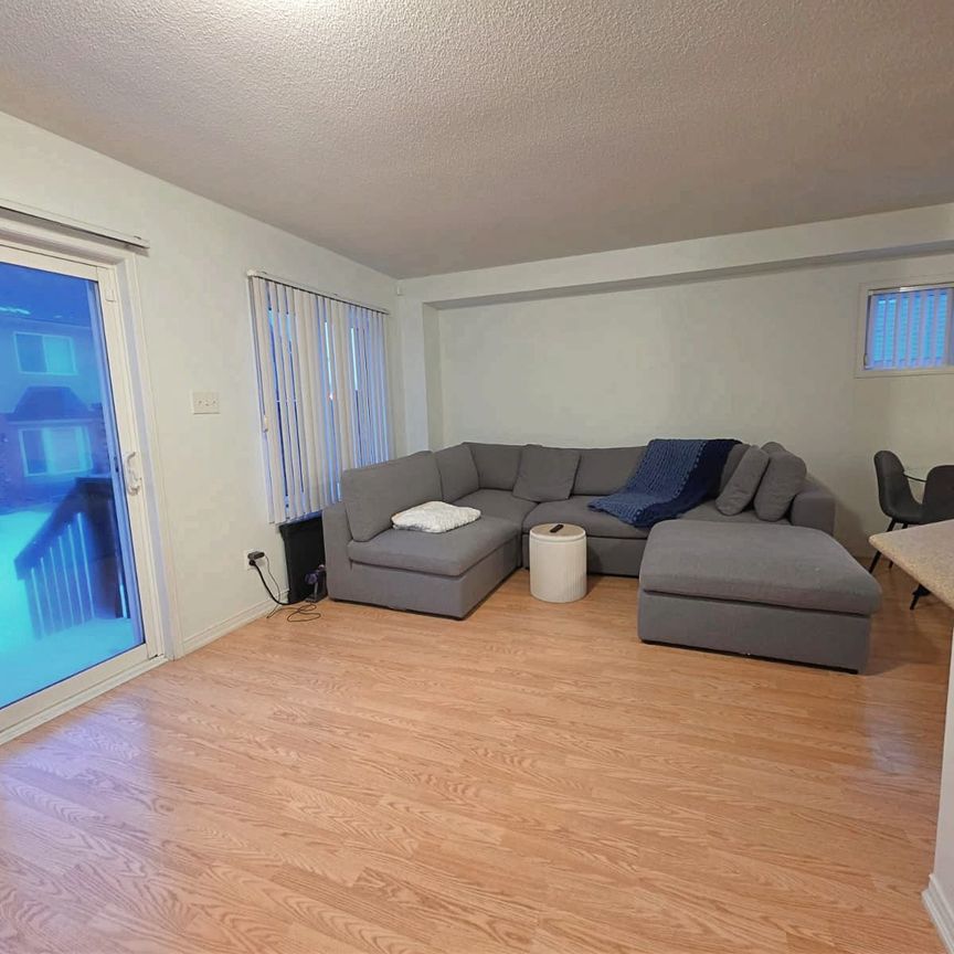 For Lease - 5255 Palmetto Place Unit# 170, Mississauga, Ontario - Photo 1