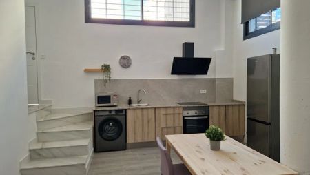 Alquiler de estudio en Calle José Hernández, 63 - Photo 3