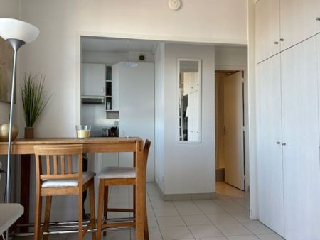 Appartement T1 Saint-Maur-des-Fossés à louer - Photo 2