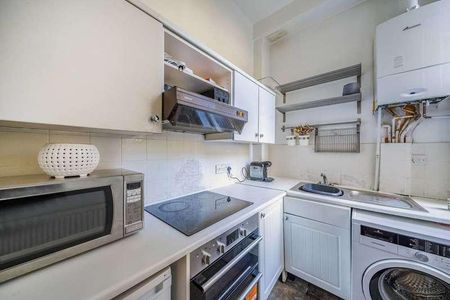 Norfolk House Road, Streatham Hill, SW16 - Photo 2