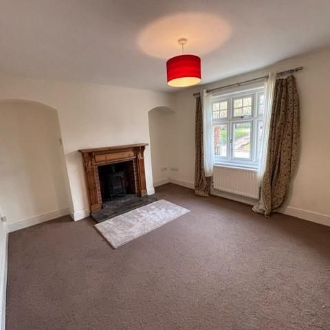 4 bedroom semi-detached house to rent - Photo 1
