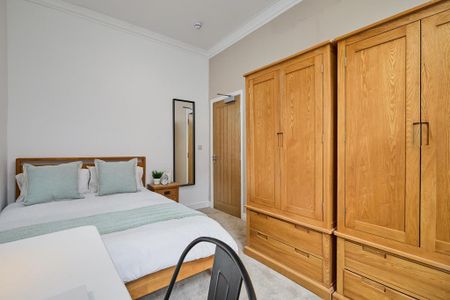 1 bedroom in a house share to rent - Photo 5