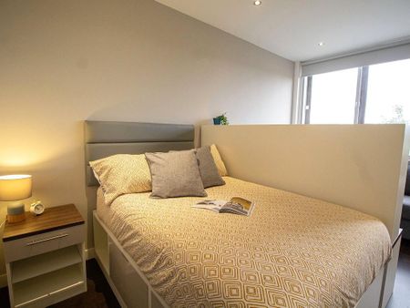 Studio to rent - Photo 5