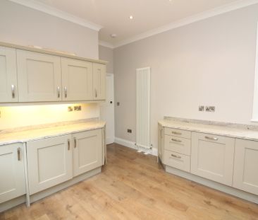 3 Bedroom Semi-Detached Bungalow - Photo 6