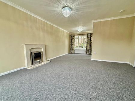 3 bedroom semi-detached house to rent - Photo 3