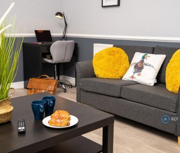 2 bedroom flat to rent - Photo 6