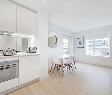 Bath House Court, Smithfield Square, Hornsey, N8 - Photo 3