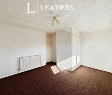 3 bedroom terraced house to rent - Photo 2