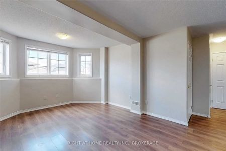 For Lease - 229 Dunsmore Lane Unit# Lower, Barrie, Ontario - Photo 3
