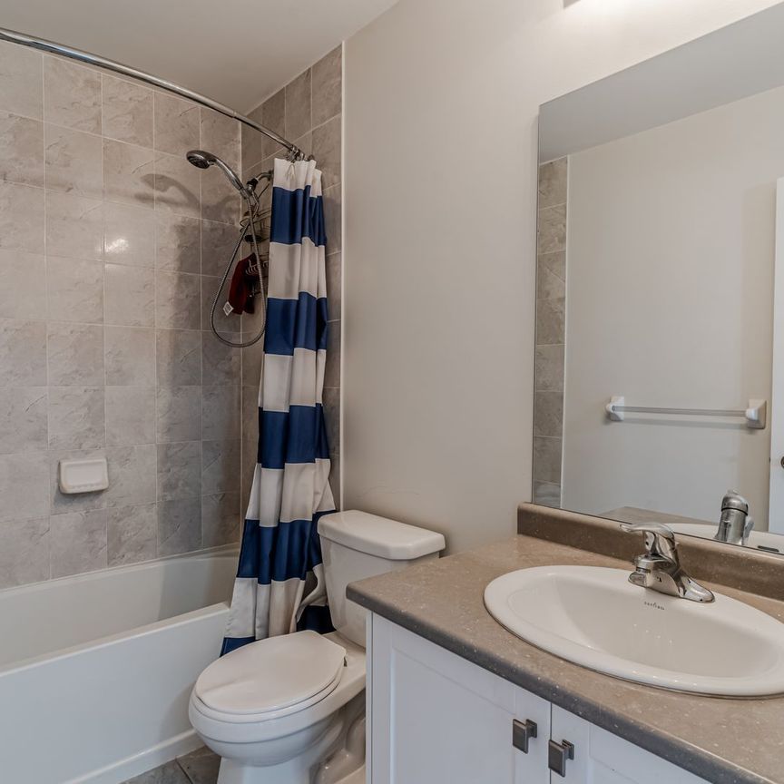 For Lease - 181 Wagner Crescent, Essa, Ontario - Photo 1