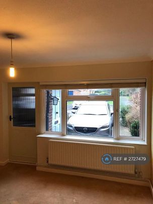 2 bedroom terraced house to rent - Photo 1