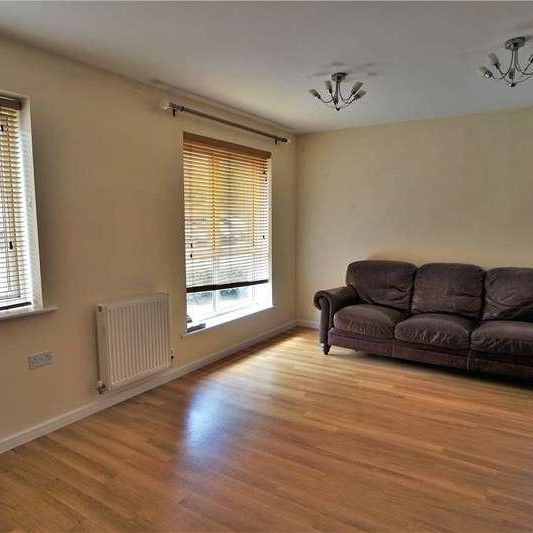 Lister Drive, Northfleet, DA11 - Photo 1