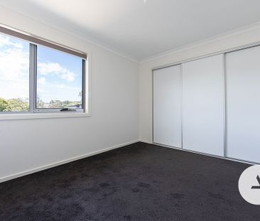 2D Avenal St,Crace - Photo 3