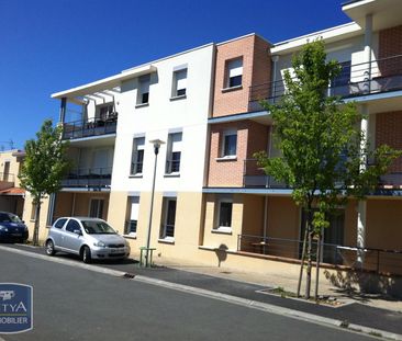 Location Appartement 2 pièces 42m² ST BENOIT 86280 - Photo 1