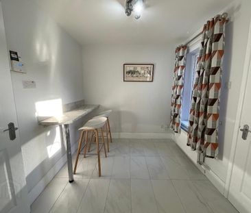 124 Cambria Street, Belfast, BT13 3JL - Photo 5