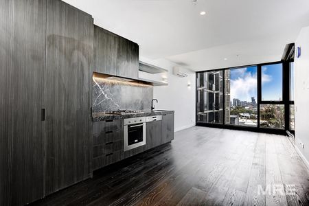 1001/33 Blackwood Street, North Melbourne - Photo 3