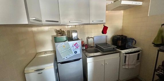 Appartement à louer 2 pièces 43m² - Photo 2