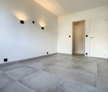 Modern gerenoveerd gelijkvloers appartement nabij park 58 - Photo 3