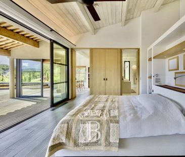 LOCATION SAISONNIÈRE - GOLFE DE SAINT-TROPEZ/GRIMAUD - VILLA 6 CHAM... - Photo 1