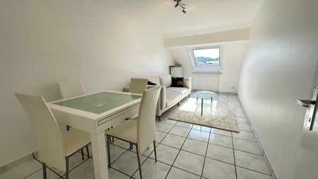 Charming penthouse well located in the old town - Foto 5