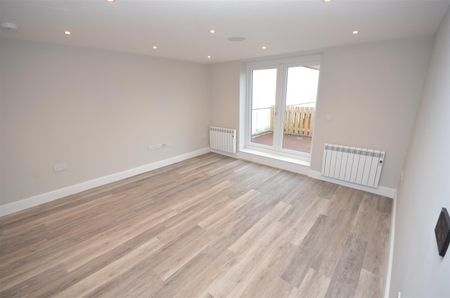 Apartment 7, Park Farm Drive, Allestree, Derby, DE22 2QP - Photo 2