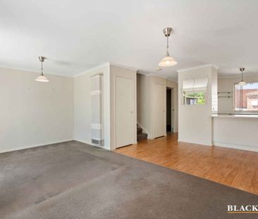 Stylish 3-Bedroom Townhouse with Golf Course Views & EV Charging - Photo 2