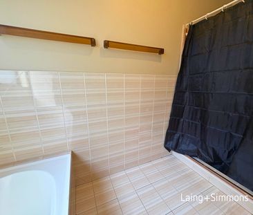 27 Barnard Cres, Oakhurst, NSW 2761 - Photo 2