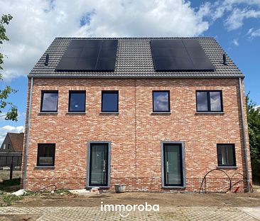 Prachtige NIEUWBOUW woning met 3 slaapkamers op topligging te huur te Zulte! - Foto 1