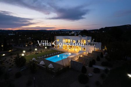 8 bedroom luxury Villa for rent in Ibiza, Spain - Photo 2