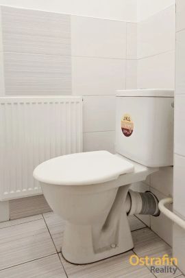 Pronájem bytu 1+1, ul. Veleslavínova, Ostrava - Photo 1