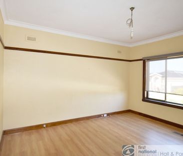 1 / 7 Gray Street, Springvale - Photo 6