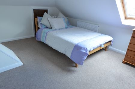 3 Bed Flat, Ealing Broadway, W5 - Photo 3