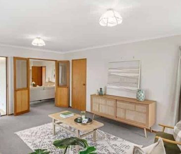 NORTHWOOD - FOUR BEDROOMS, TWO BATHROOMS, DOUBLE GARAGE - Photo 4