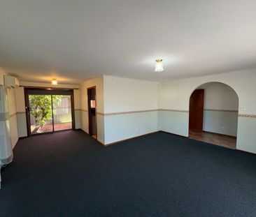 Great Size Family Home! - Photo 5