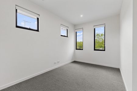 18A Percy Street, Balwyn VIC 3103 - House For Rent | Domain - Photo 4