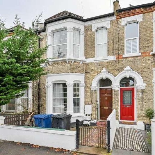 Avenue Road, South Acton, W3 - Photo 2