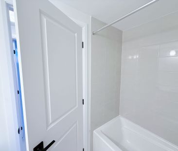 For Lease - 1235 Creekway Private, Kanata, Ontario - Photo 3