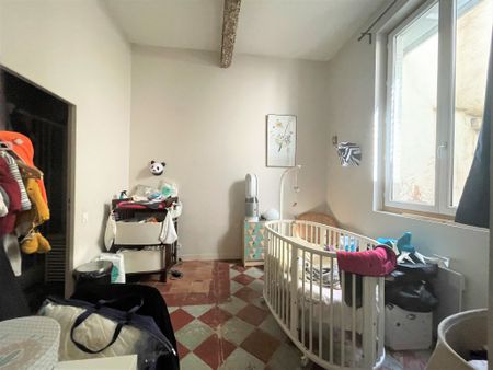 Location Appartement 3 pièces 87m² - Photo 4