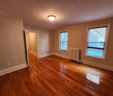 123 Wright Street - U3 - Photo 6