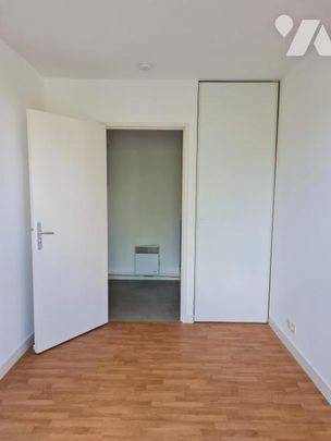 Dans résidence calme, appartement T1 bis avec terrasse - Photo 1