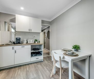 🏡 Private Rooms in rooming house / Last Room for Rent / $365 per we... - Photo 3