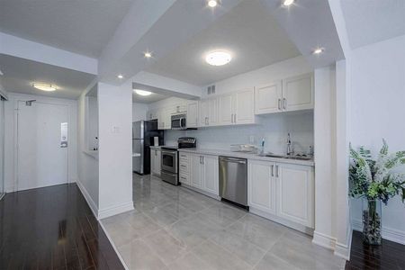 For Lease - 45 Sunrise Avenue Unit# 1109, Toronto, Ontario - Photo 2