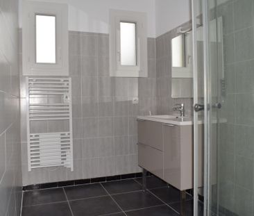 Location Maison 5 pièces 109m² ST NAZAIRE D AUDE 11120 - Photo 4
